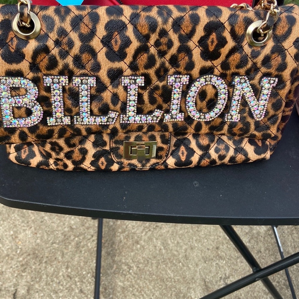 Women leopard purse